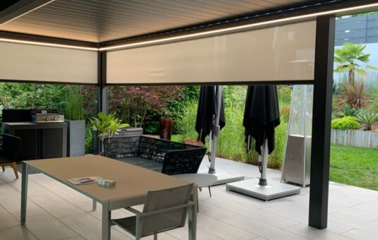 Réalisation pergola bioclimatique Athome Automatismes