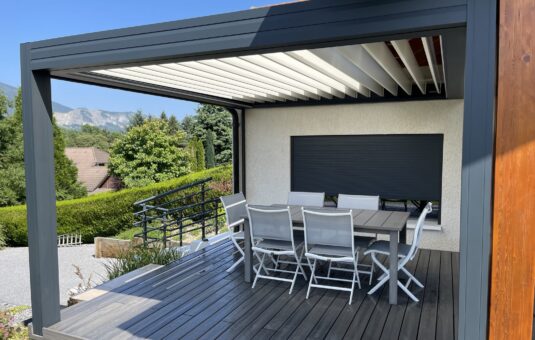 Réalisation pergola bioclimatique Athome Automatismes